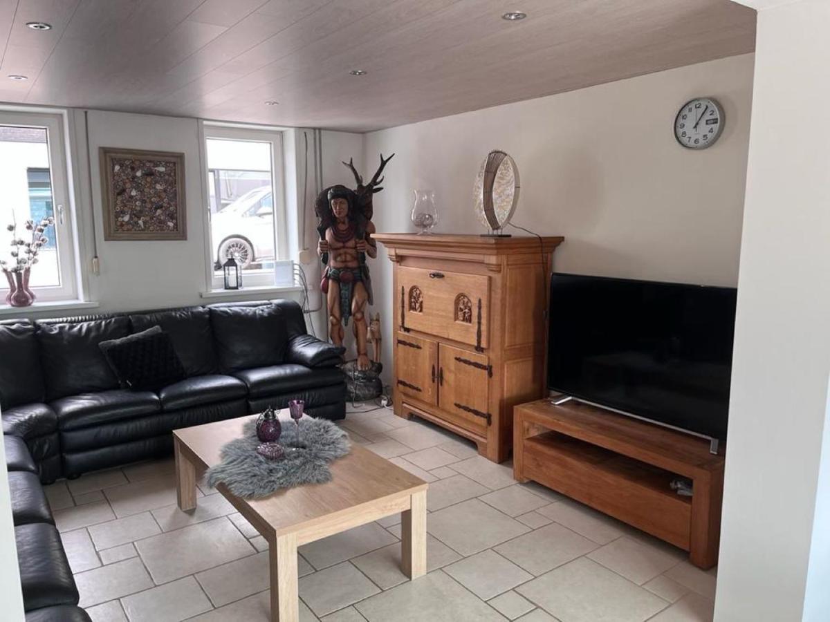 Comfortabele Woning Met Omheinde Tuin Aan Water Voor 12 P 奥斯特堡 外观 照片